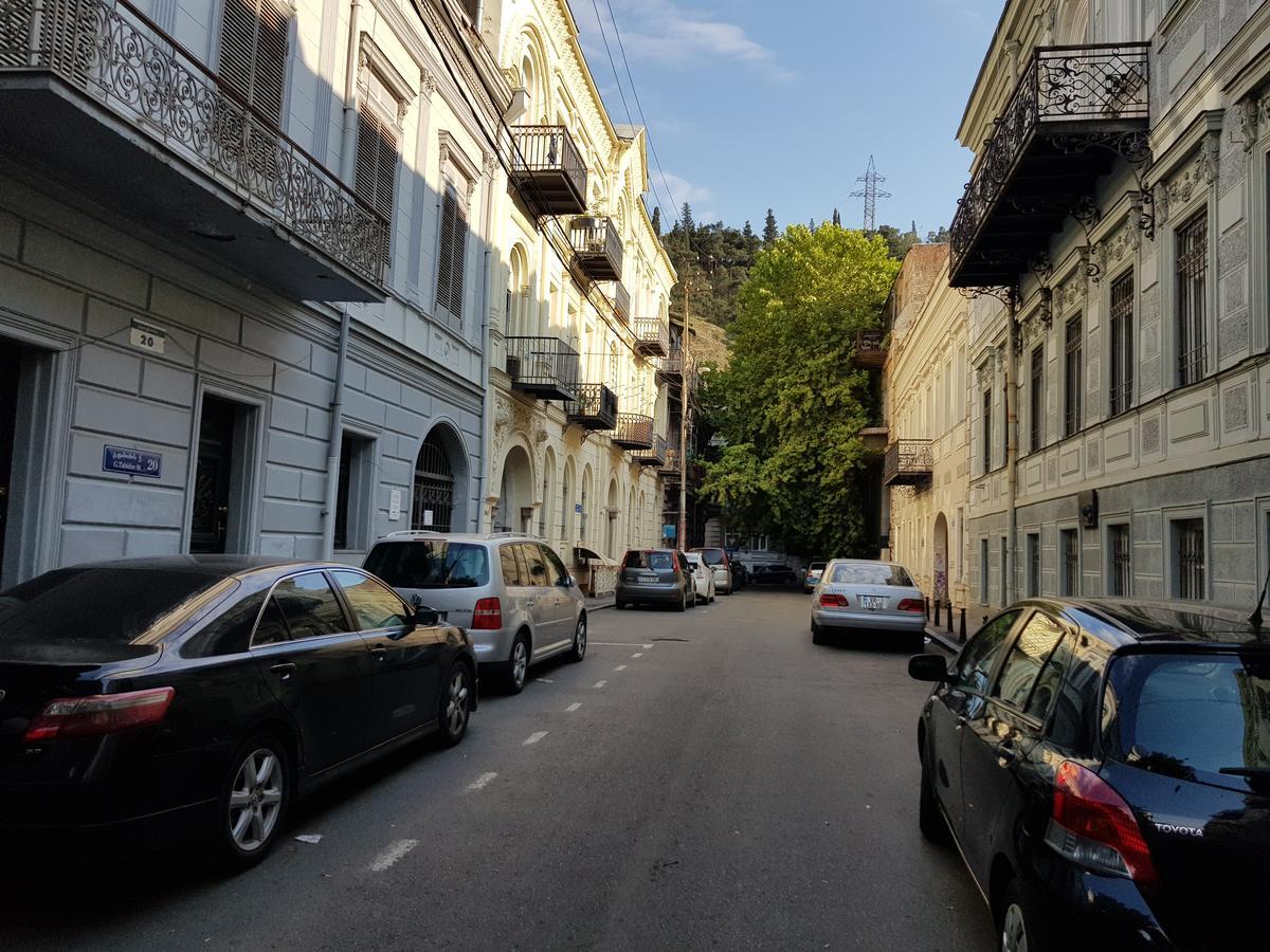 Luxury 3 Bedroom Apartment By Freedom Square City Center Tiflis Exterior foto
